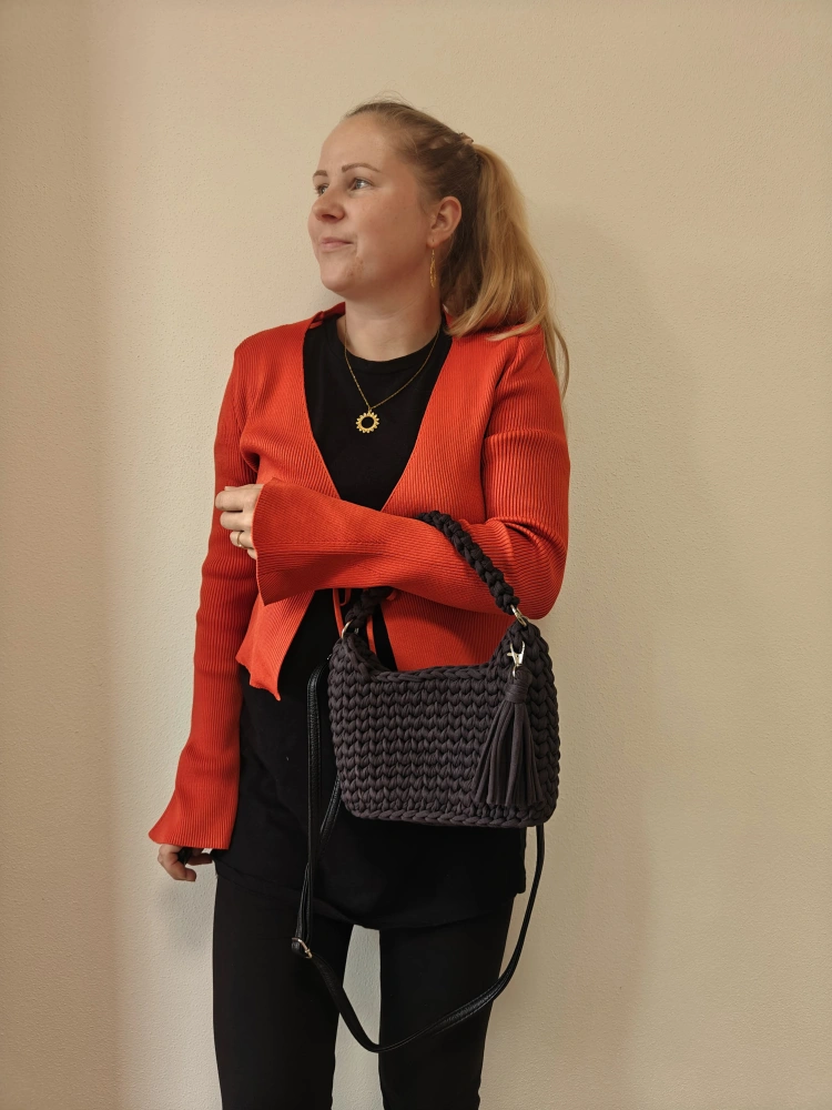 Elegantní kabelka tmavě šedá