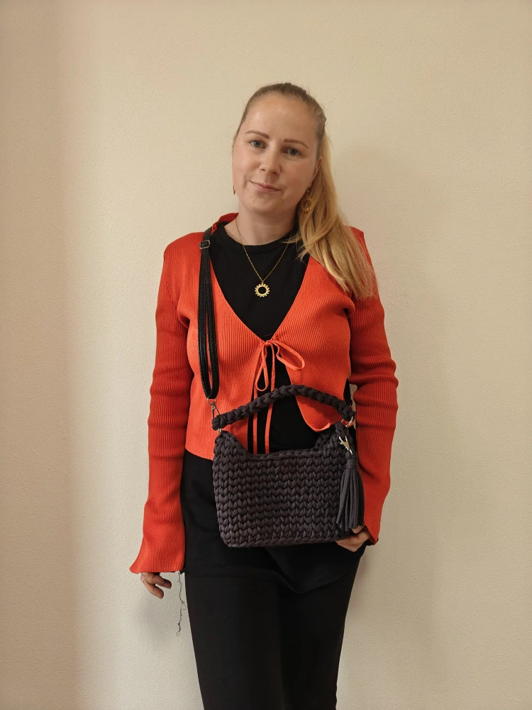 Elegantní kabelka tmavě šedá