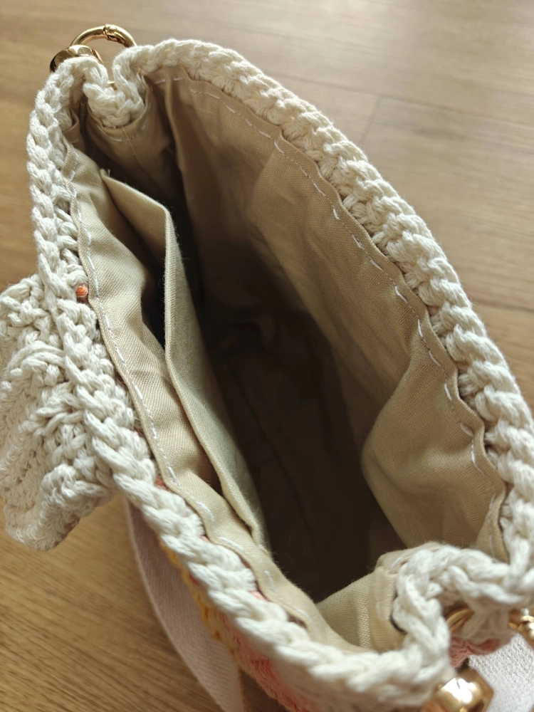 Háčkovaná crossbody podzimní